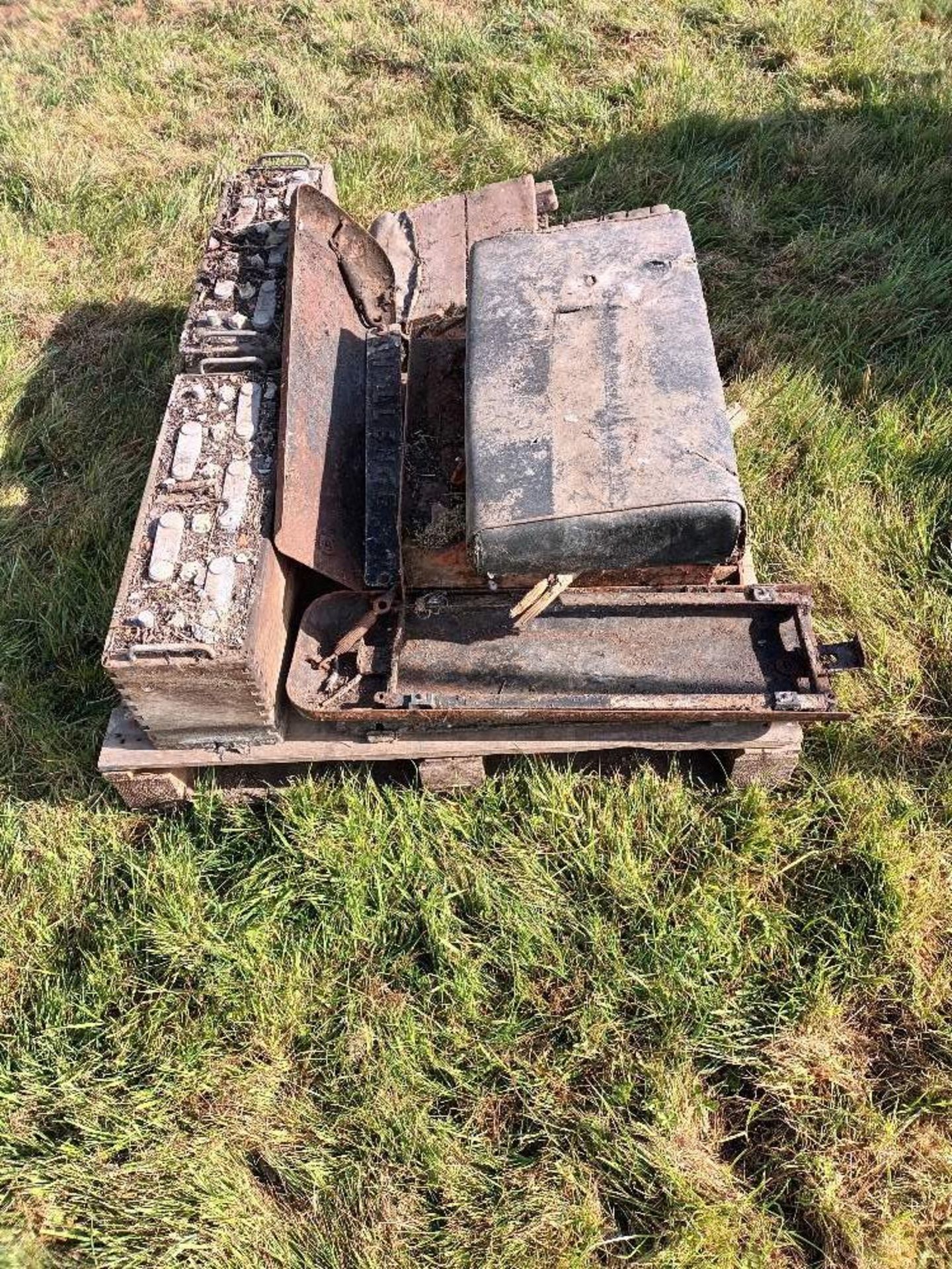 Fowler Challenger Crawler 22 , Chassis No. 447. - Image 2 of 18