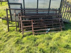 Quantity of metal gates,