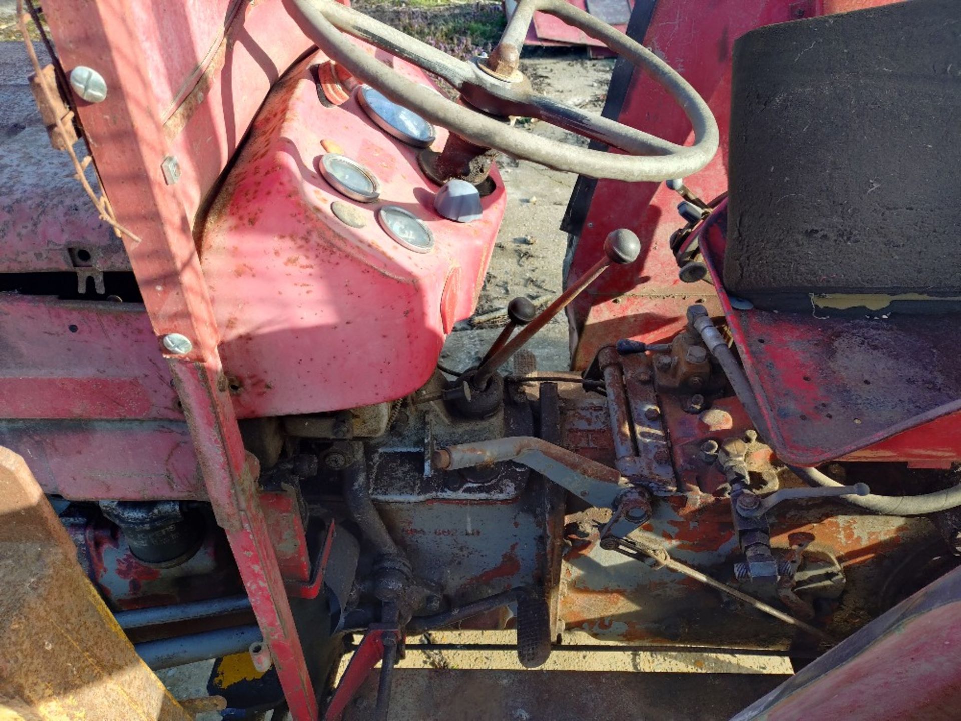 Massey Ferguson 135 with Fore end loader, 35,320 hours, Reg: RBJ 7IF, no VAT on this lot. - Image 10 of 11