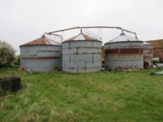 4 x Outdoor Grain bins. 3 x 75t and 1 x 100t.