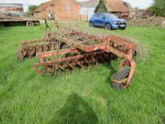 Set of Opico 10ft discs (broken)