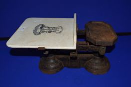 Cast Iron Shop Scales with Ceramic Weighing Plate