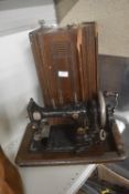 Vintage Bradbury & Company Manual Sewing Machine in Original Case (AF)