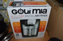 *Gourmia 6.7L Air Fryer with Packaging