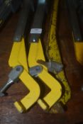 *3x Manhole Cover Lifters