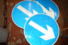 *3x Plastic Keep Right Signs for Cones