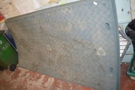 *6 Checkered 8 x 4ft Plastic Hole Covers/Boards