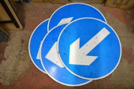 *4x Plastic Keep Left Signs for Cones