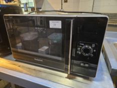 * Hotpoint MHW 2524 Microwave