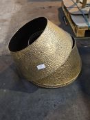 * 4 x Hammered Tree Skirts