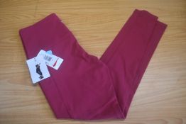 *Tuff Berry Pink Active Leggings with Pockets Size: M