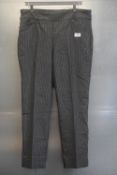 *Hilary Radley Hounds Tooth Black/Grey Trousers Size: 16