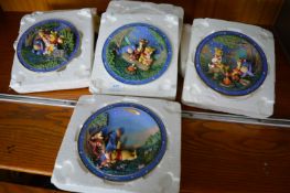 4x Disney Winnie the Pooh Wall Plates by Bradford Exchange