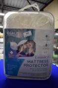 Osalis Luxury Super King Mattress Protector
