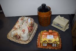3x Pottery Cheese Dishes and a Hornsea Pottery Jar