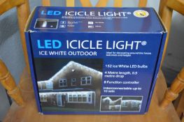 *Outdoor LED Icicle Lights 4m