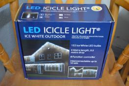 *Outdoor LED Icicle Lights 4m