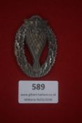 Third Reich Luftwaffe Pilot/Observer’s Badge. Alternative pattern oval wreath with detailed eagle