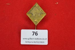 Continental veterans’ or commemorative stick pin, diamond-shaped badge depicting Strasbourg