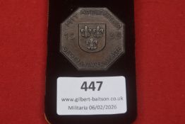 Third Reich Gegen Hunger und Kälte commemorative medallion dated 1935, octagonal bronze-toned