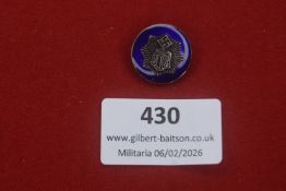 Reichsbund der Deutschen Beamten (RDB) circular blue enamel membership badge, featuring a