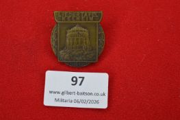 German choral or singing festival badge, circular form with central depiction of the Befreiungshalle