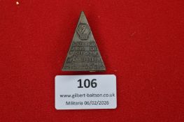 Austrian winter sports commemorative badge, triangular form, inscribed “Salzburger Landes Ski-