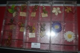 A further and larger group of German WHW floral donation badges, comprising a variety of