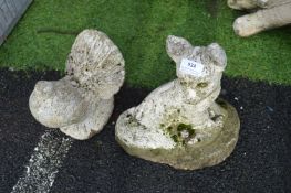 2x Garden Ornaments