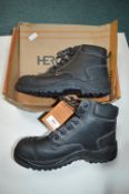 Pair of Hercules Men’s Safety Boots Size: 9