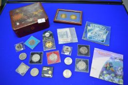 Chinese Lacquered Box Containing Coinage and Banknotes