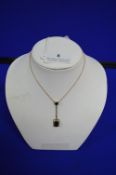 9ct Gold Pendant & Chain inset with Agates ~2.5g gross
