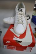 Pair of Nike Court Majestic Leather Trainers Size: 9.5