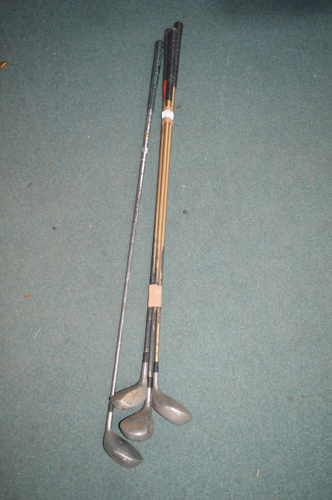 4x Assorted Golf Clubs