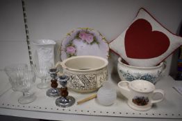 Quantity of Homeware Items Including Porcelain Pots, Vase, Plates, Pudding Dishes, etc.
