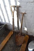2x Vintage Forks and a Shovel