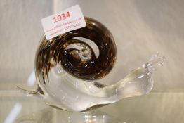 Vintage Wedgwood Speckled Brown Glass Snail Paperweight