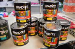 *7x 1L of Bradite Fastrac Polyurethane Enamel Paint