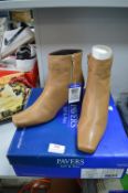 Pair of Pavers Lady’s Ankle Boots Size: 4 (new)