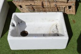 White Porcelain Belfast Sink