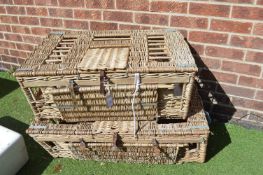 2x Wicker Pigeon Transport Baskets