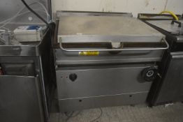 Dominator Tilt Brat Pan