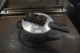 Tower Automatic Fast Cooker