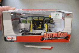 Maisto Custom Shop Diecast Collection Volkswagen Taxi Van