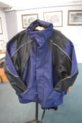 Unmarked Men’s Outdoor Jacket Size: XL+