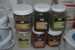 6x Assorted Tubs of Peppers, Tarragon, Garlic Powder, and Paprika