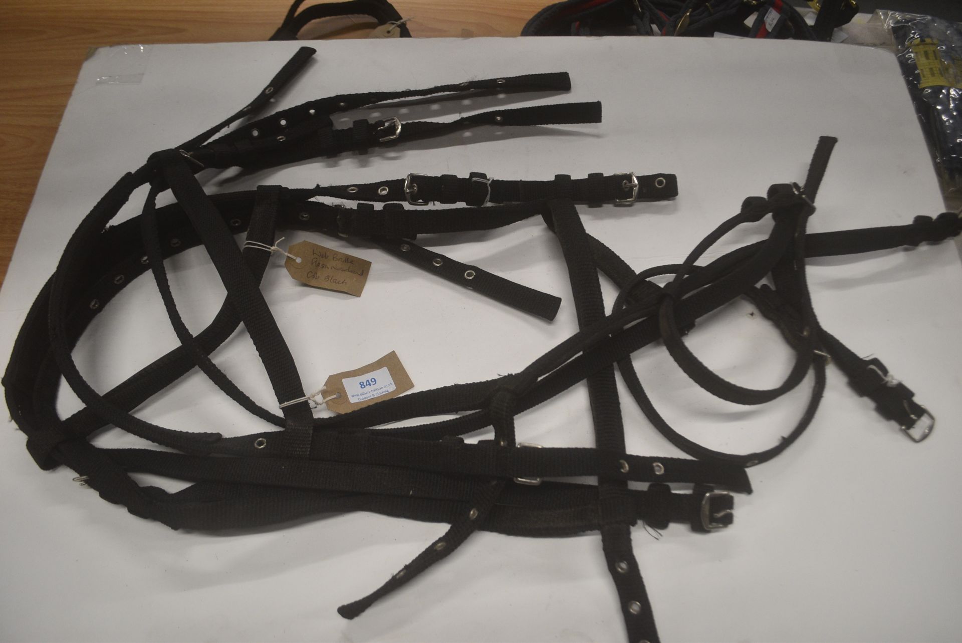 2x Padded Web Bridles with Flash Noseband Black Size: Cob