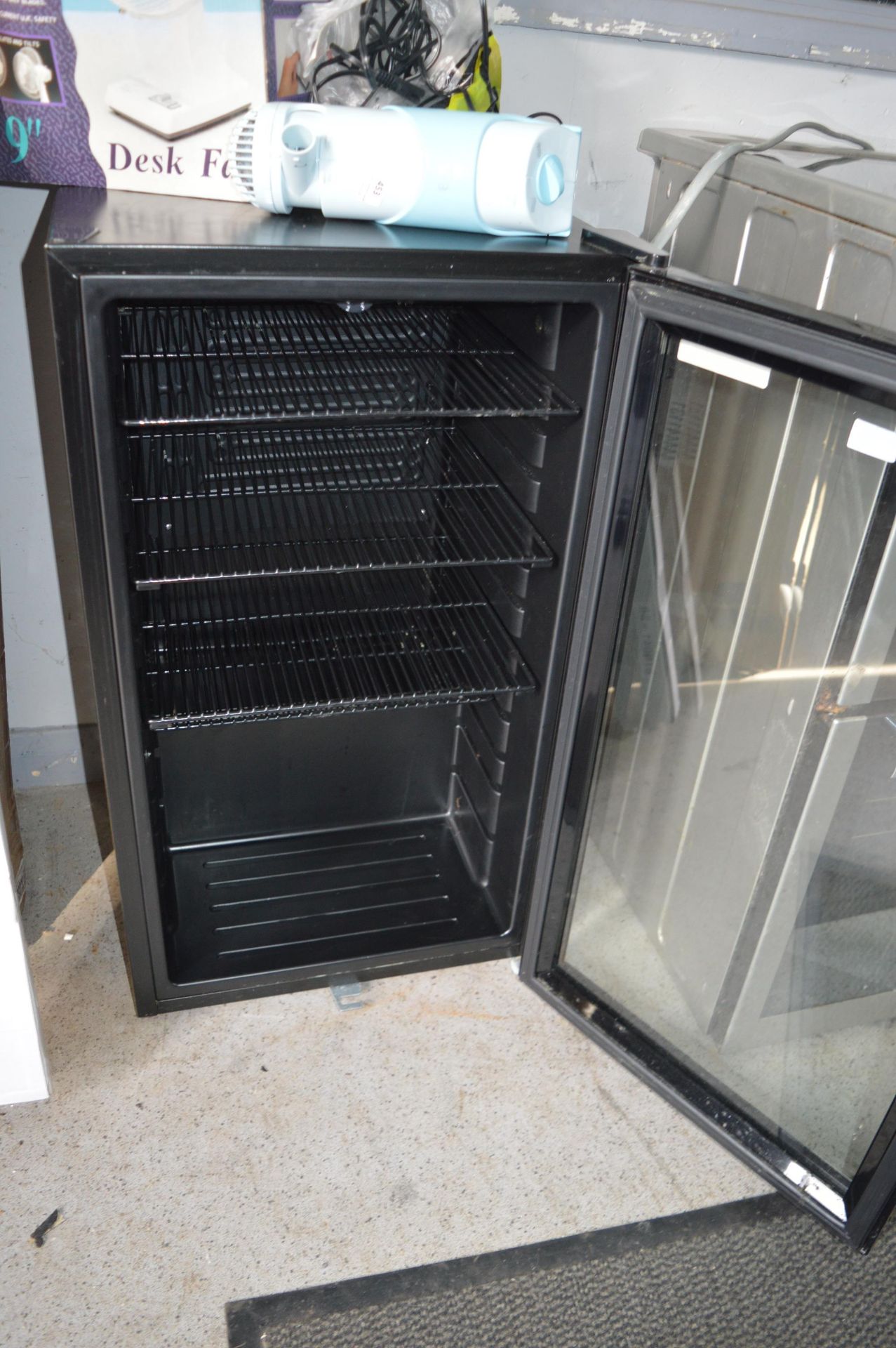 Cool Max Drinks Fridge - Image 2 of 2