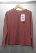 *Mondetta Ribbed Crewneck Long Sleeved Top in Burgundy Size: M