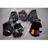 6x Pairs of Various Children’s Gloves